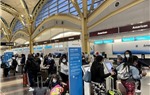 Hàng không Mỹ kêu gọi dỡ bỏ quy định xét nghiệm đối với khách quốc tế